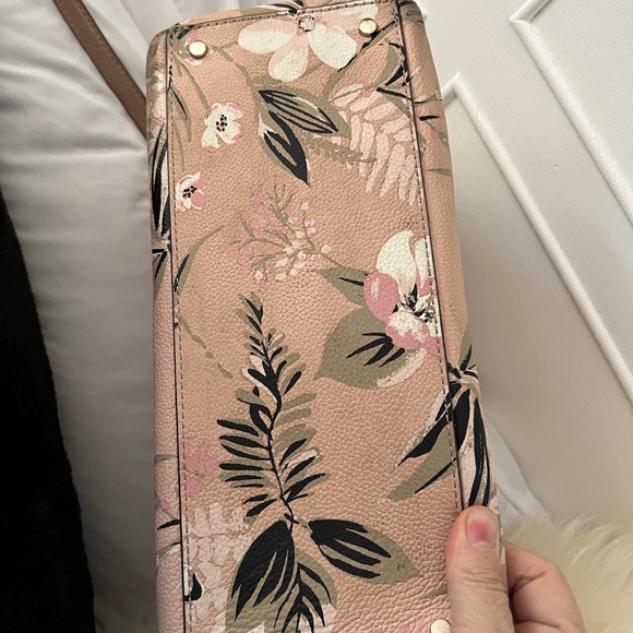 Kate Spade Blush Floral Shoulder Bag - Picture 12 of 16